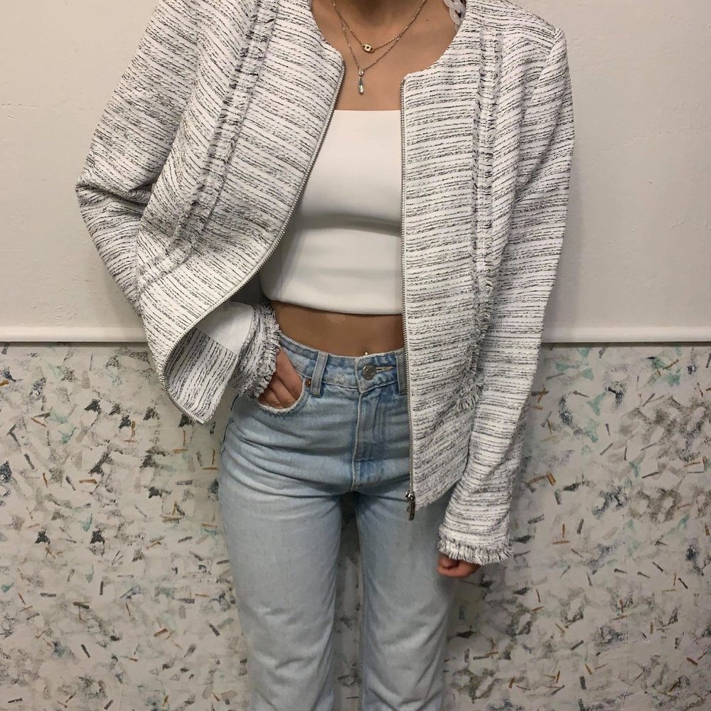 NEW / KARL LAGERFELD BLAZER / size 8 / RT: 149$